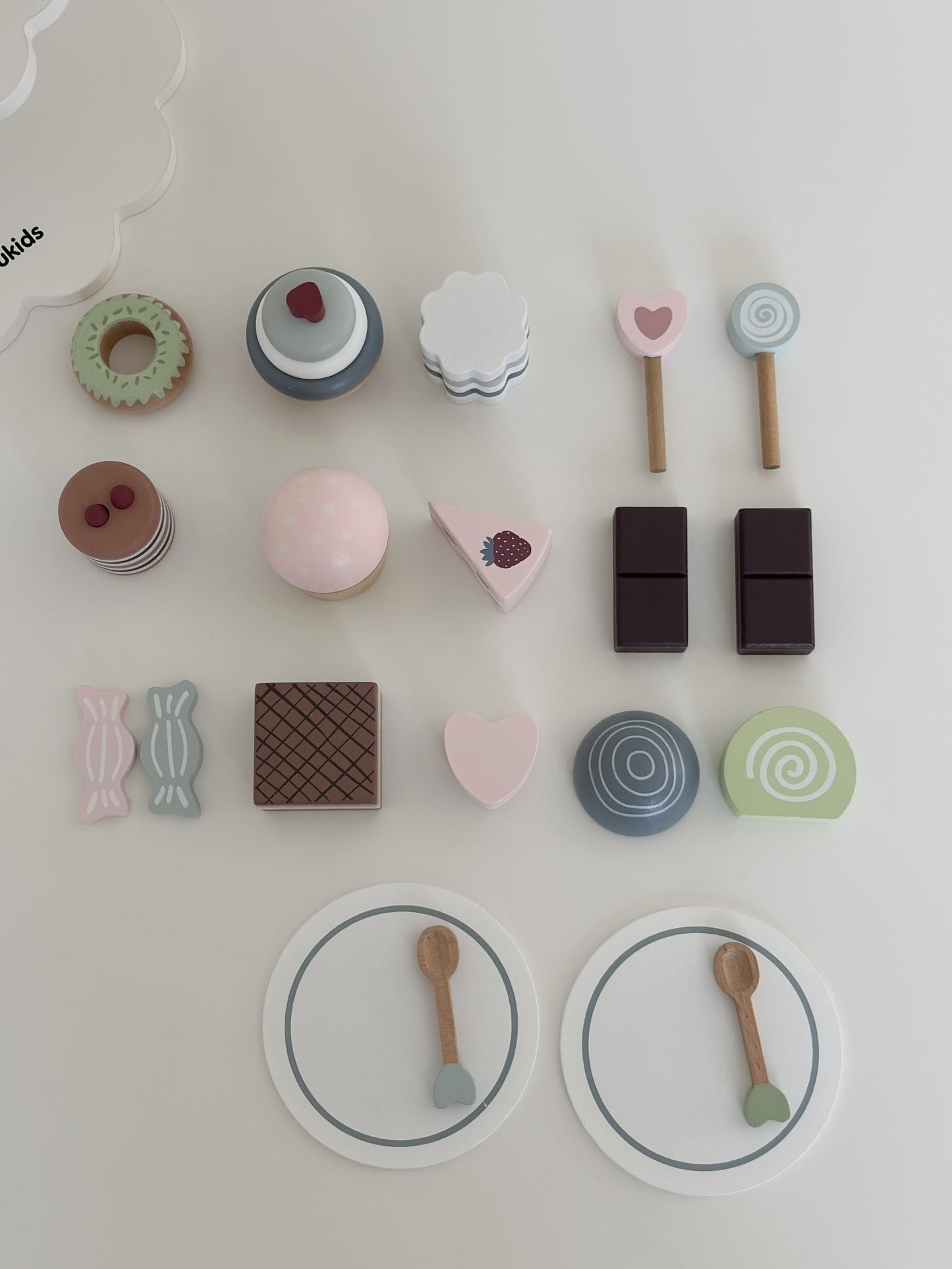 Wooden Cake Stand Play Set