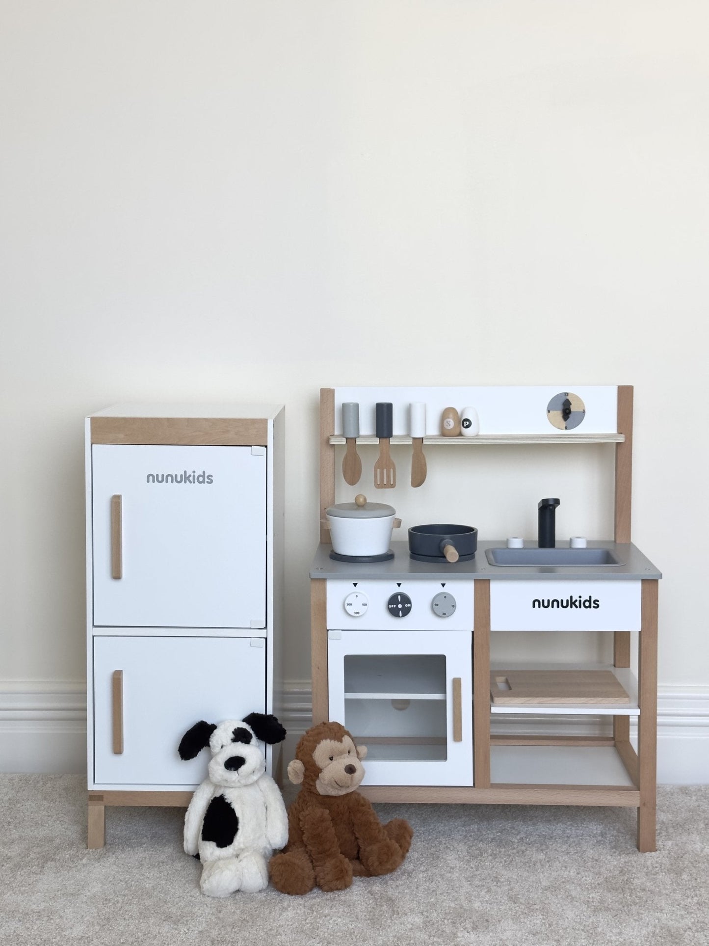 Wooden Fridge - Nordic Style