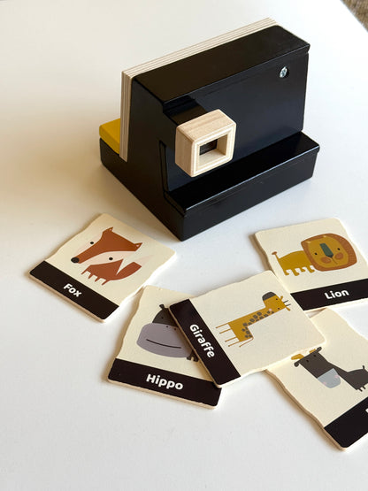 Wooden pretend play camera toy with animal flashcards