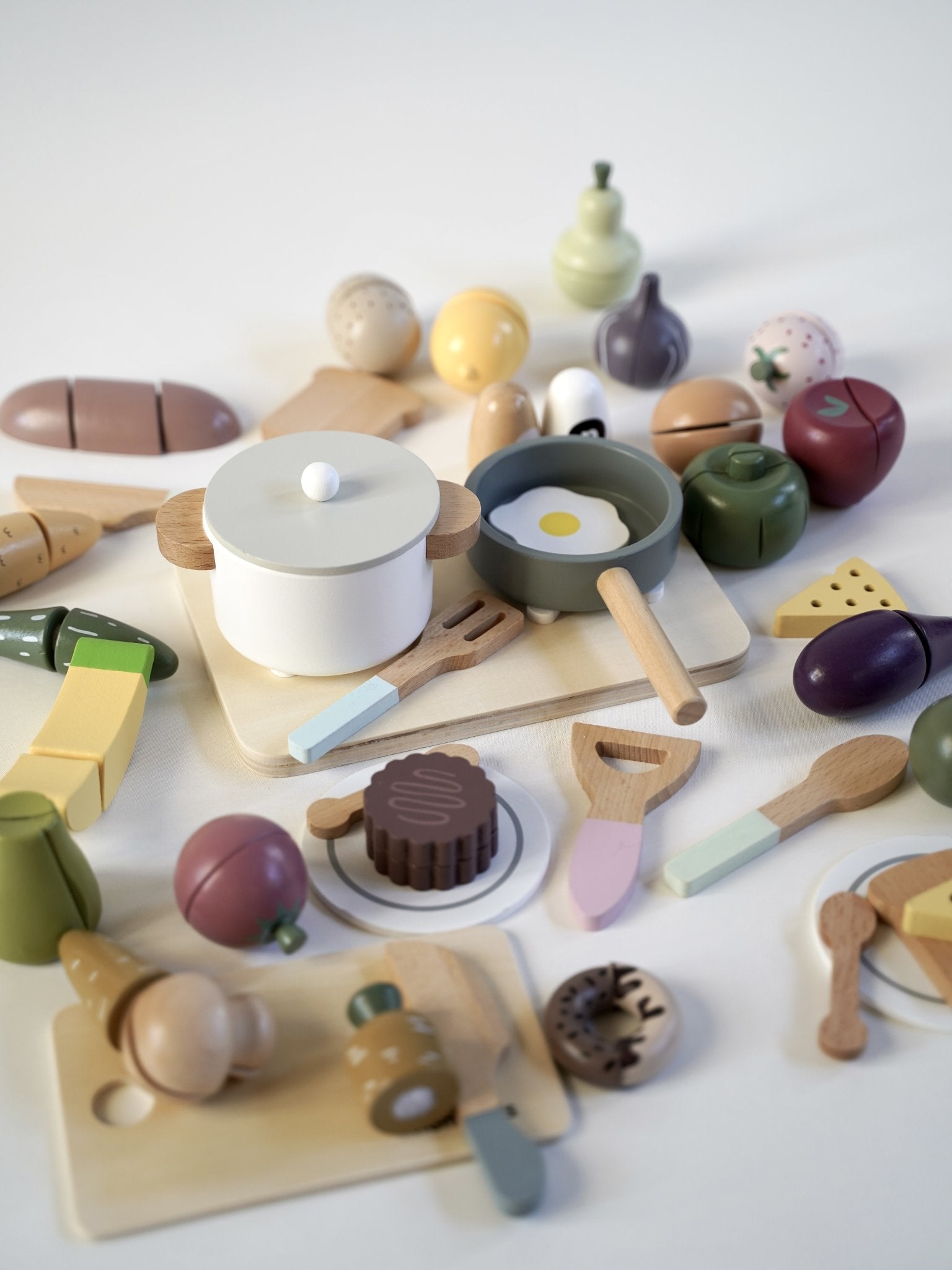 Wooden Cooking Play Set with Utensils | Kids – Giggle Giggle
